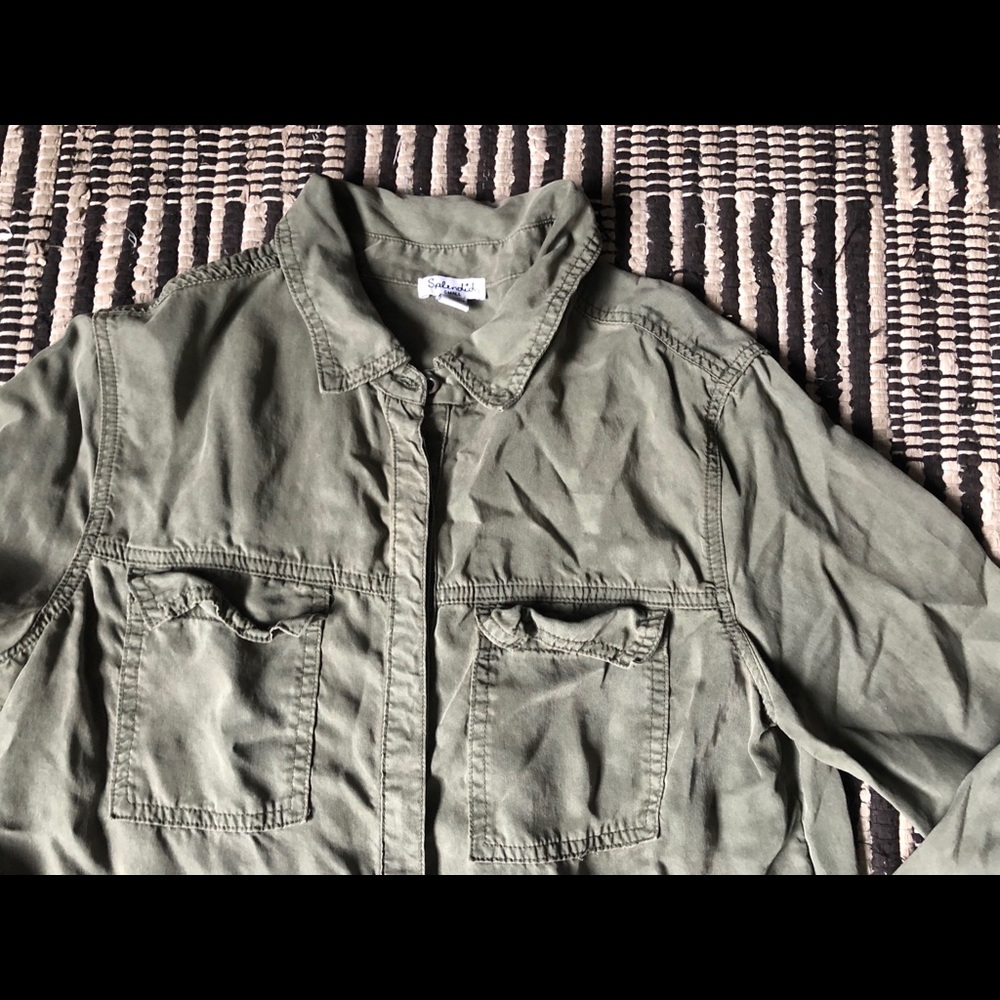 Silky splendid button down blouse S khaki green